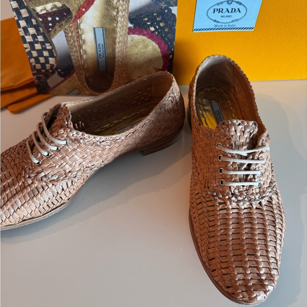 PRADA WOVEN RAFFIA SHOES